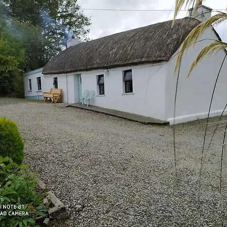 Ferienhaus The Poets Rest...where Comfort And Tradition Meet. Moville